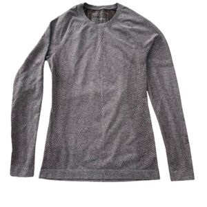 NWOT Figs Women's Salta Seamless in color Espresso